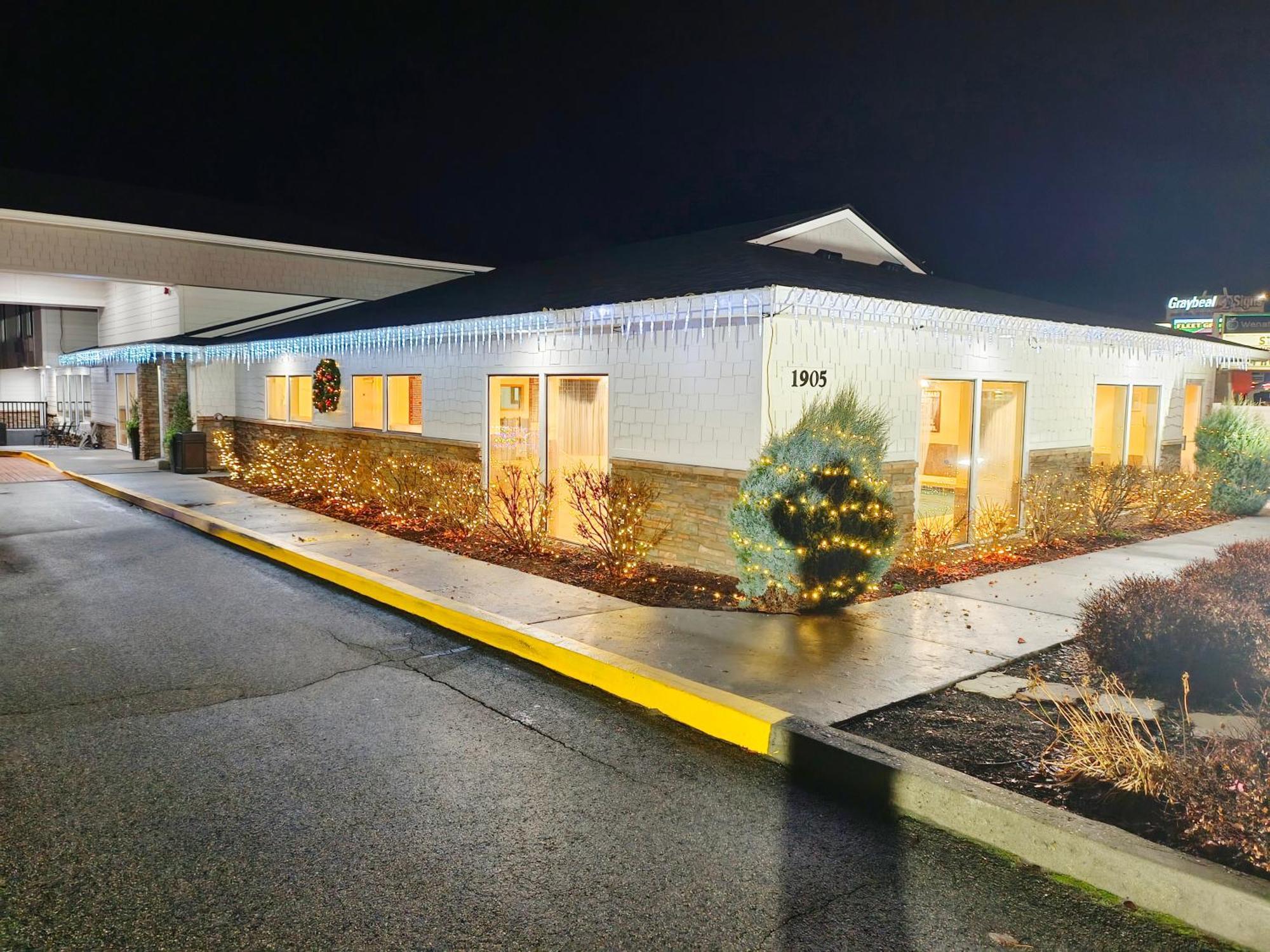 Wenatchee Inn Экстерьер фото