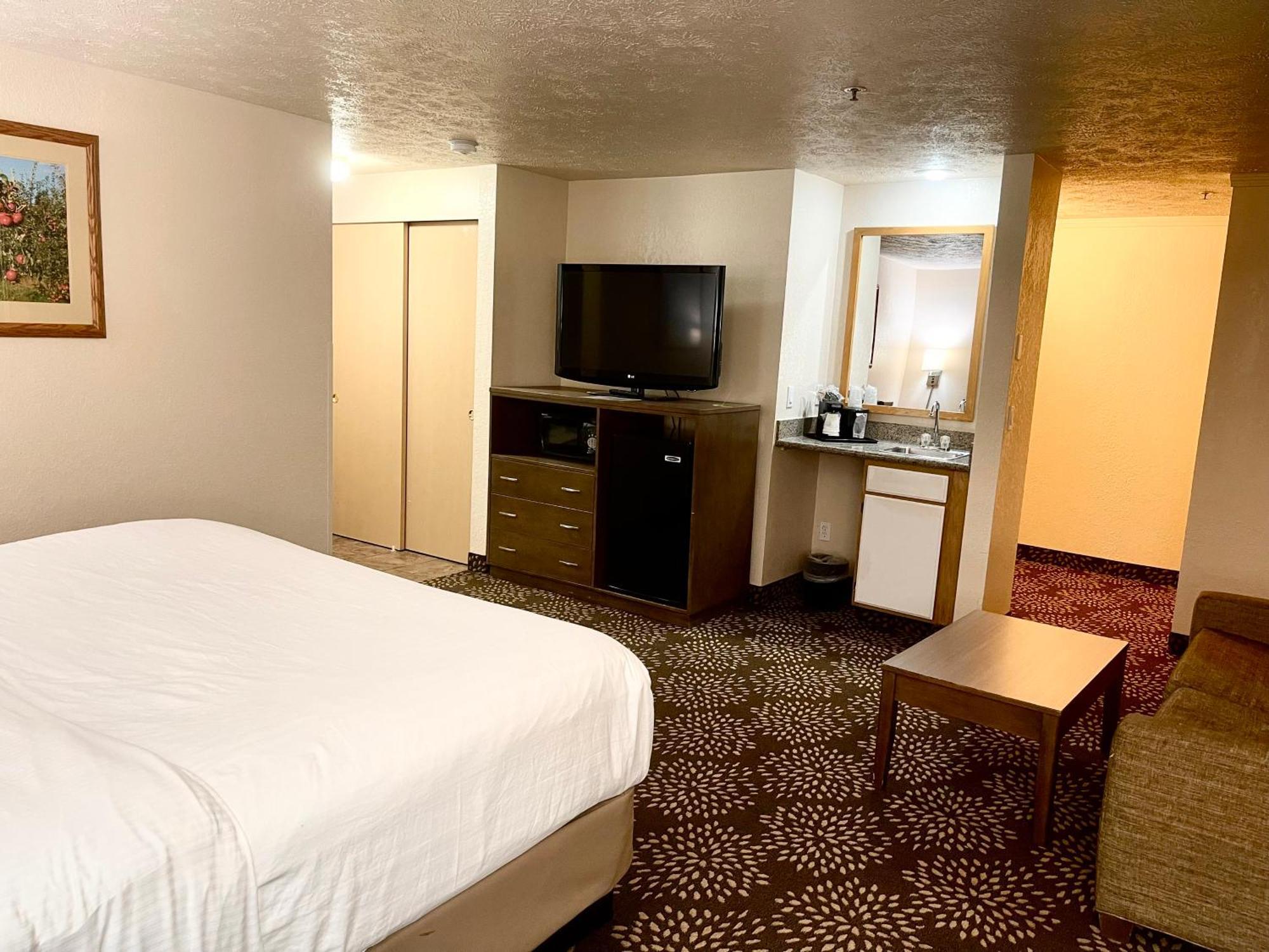 Wenatchee Inn Экстерьер фото
