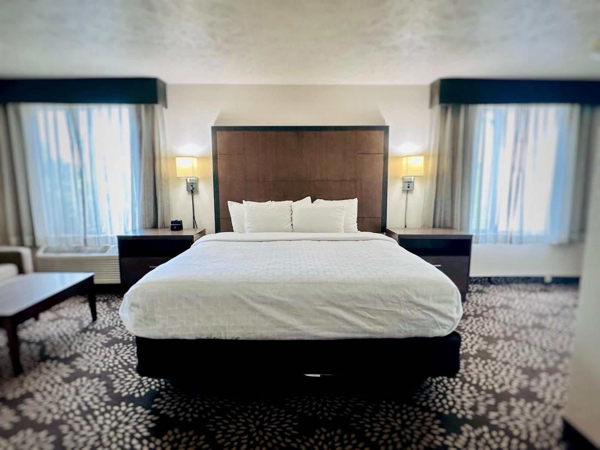 Wenatchee Inn Экстерьер фото