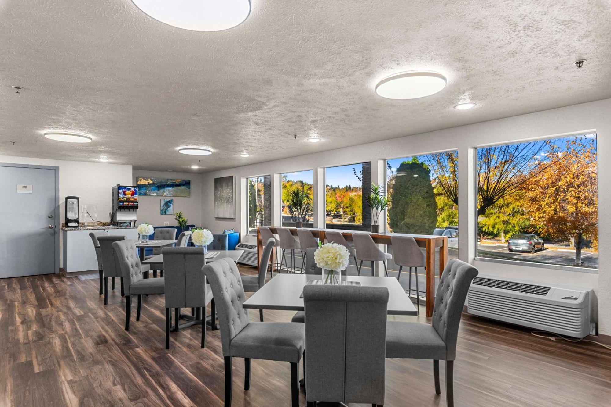 Wenatchee Inn Экстерьер фото